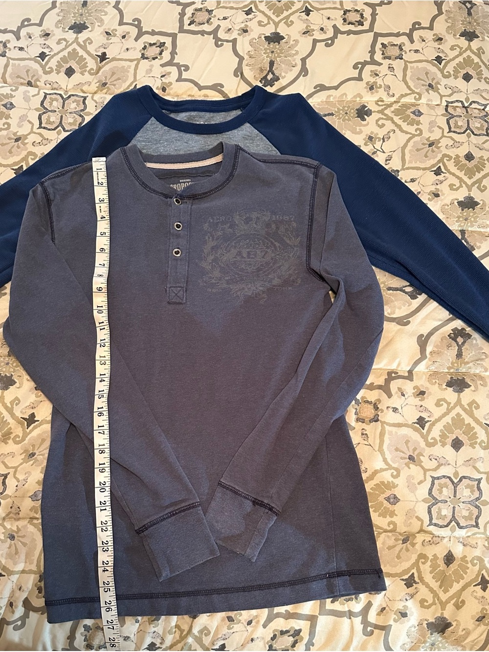 Aeropostale Gray Body Navy Raglan Long Sleeve Tee with NYC Graphic
